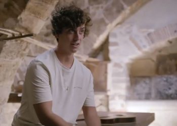 ad with Guitarricadelafuente