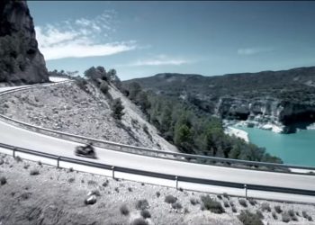 Kawasaki landscape advertisement